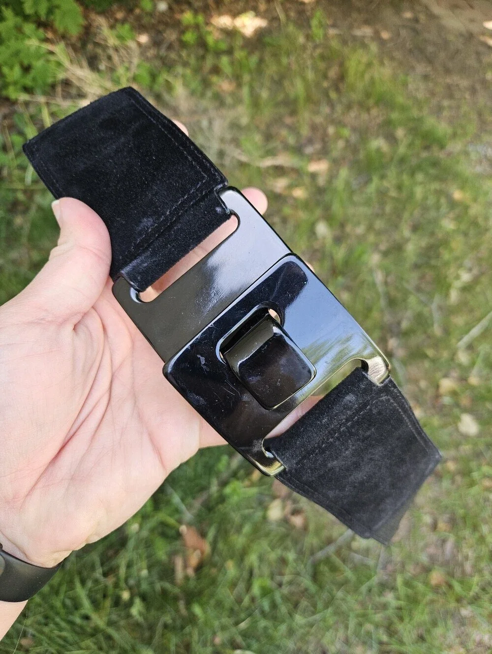 Carlisle wide black waist belt elastic and suede size 6
